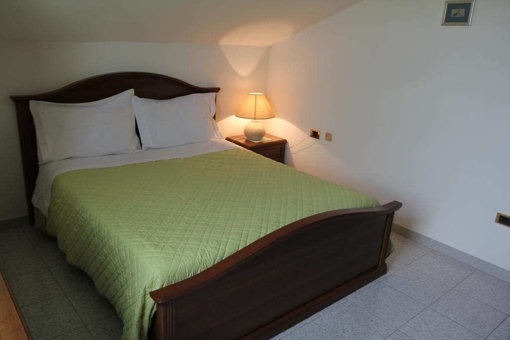 Anna Rita B&B Moie Ngoại thất bức ảnh